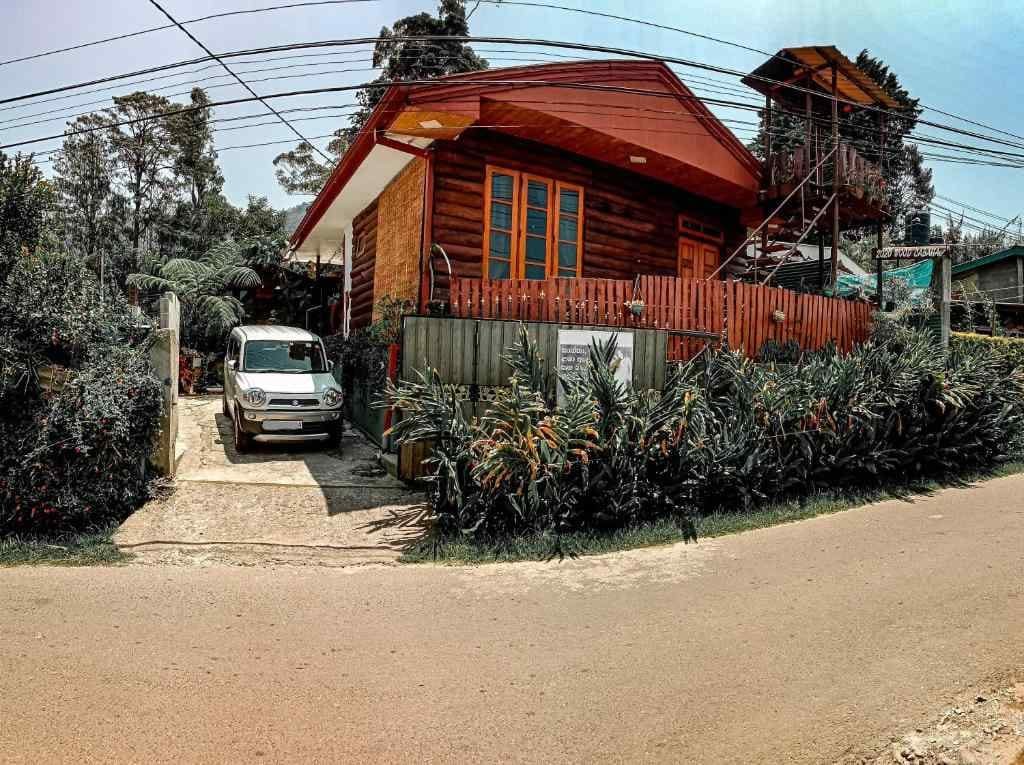 20/20 wood cabana