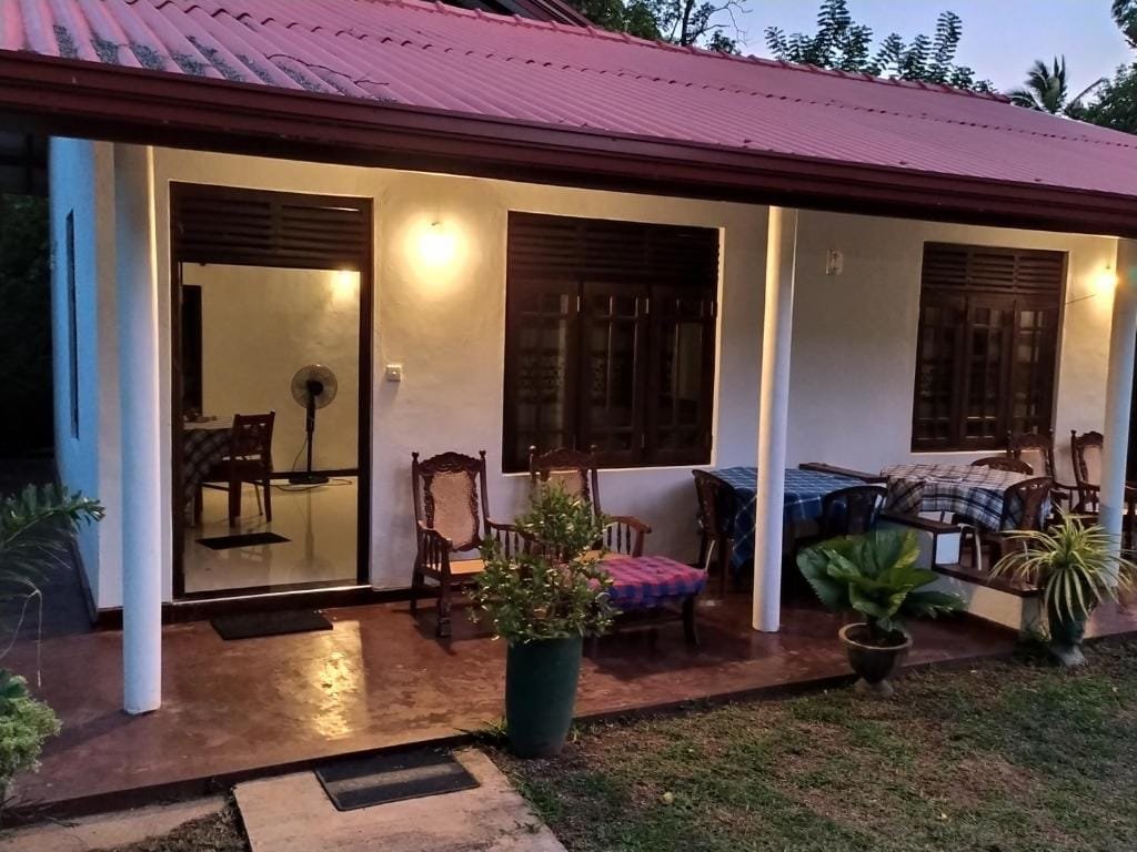 Lions Villa