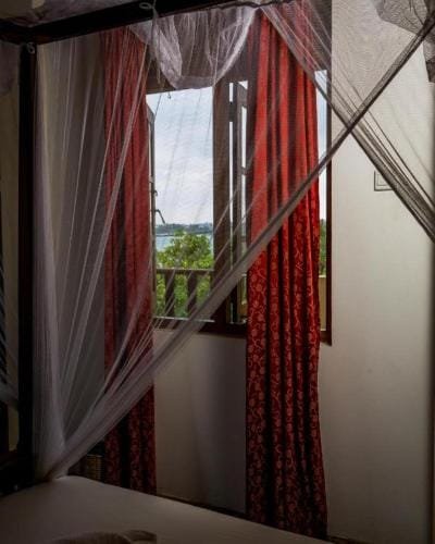 Deluxe Double Room with Balcony and Sea View