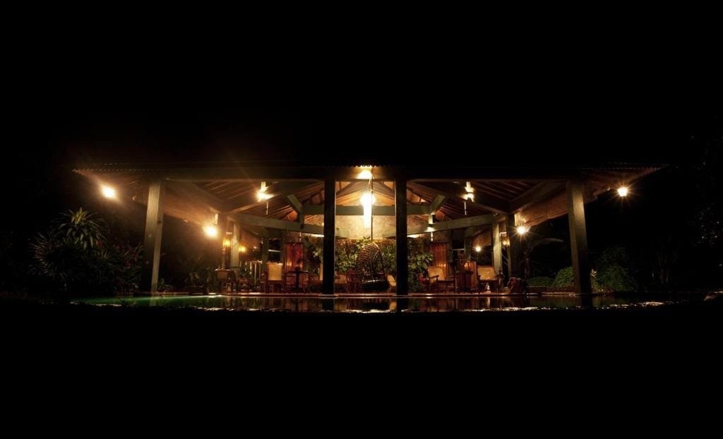 Deluxe Double or Twin Room with Mountain View