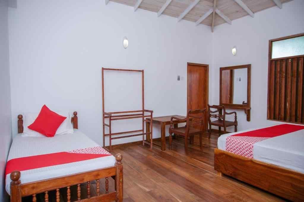 Triple Room